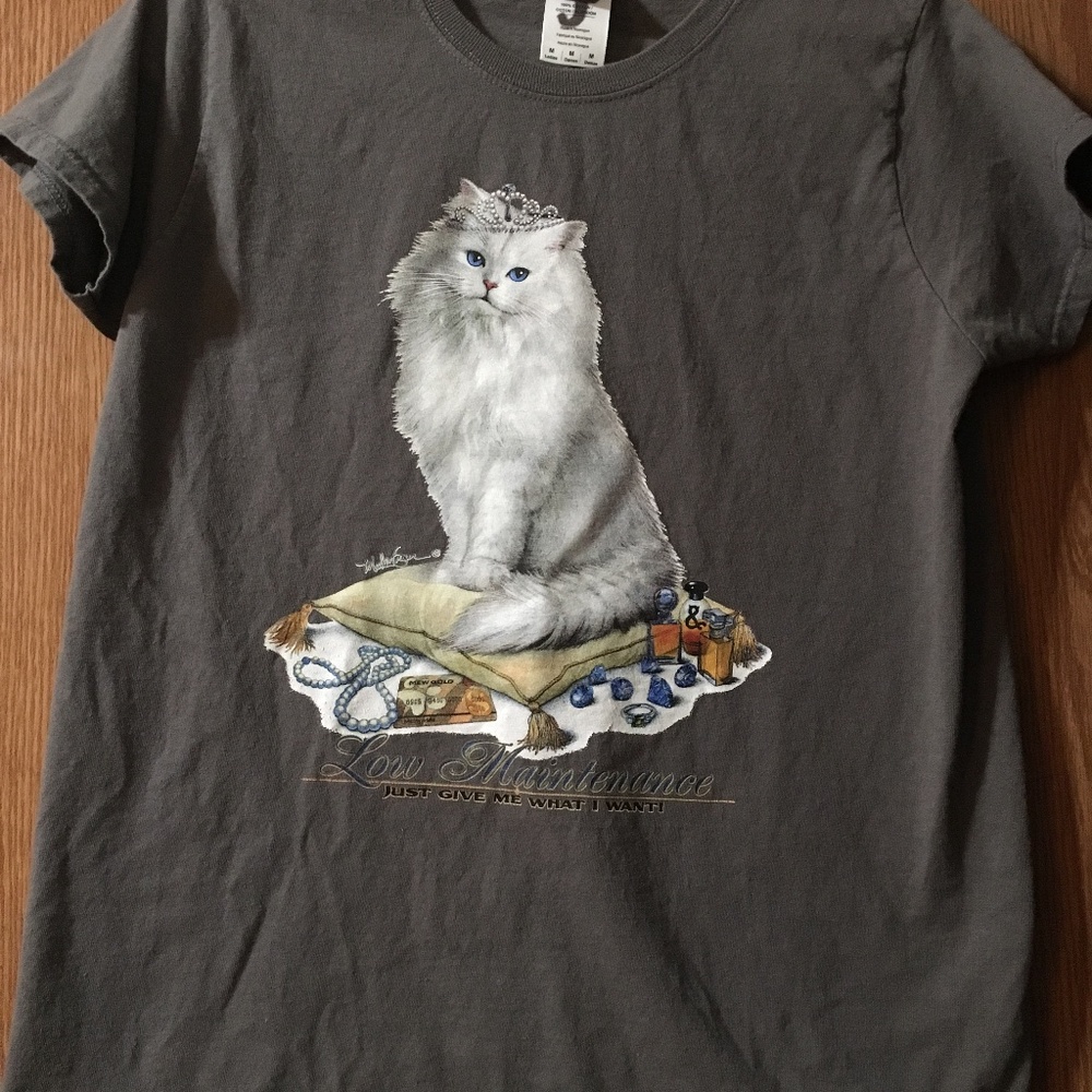 Cat T-shirt Size M